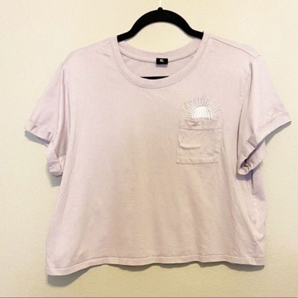 ‎VibeN’ Lavendar Embroidered Pocket Crop Top - Picture 1 of 5